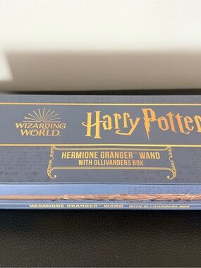 Hermione Granger™ Wand Collectible with Ollivanders Box- Wizarding World